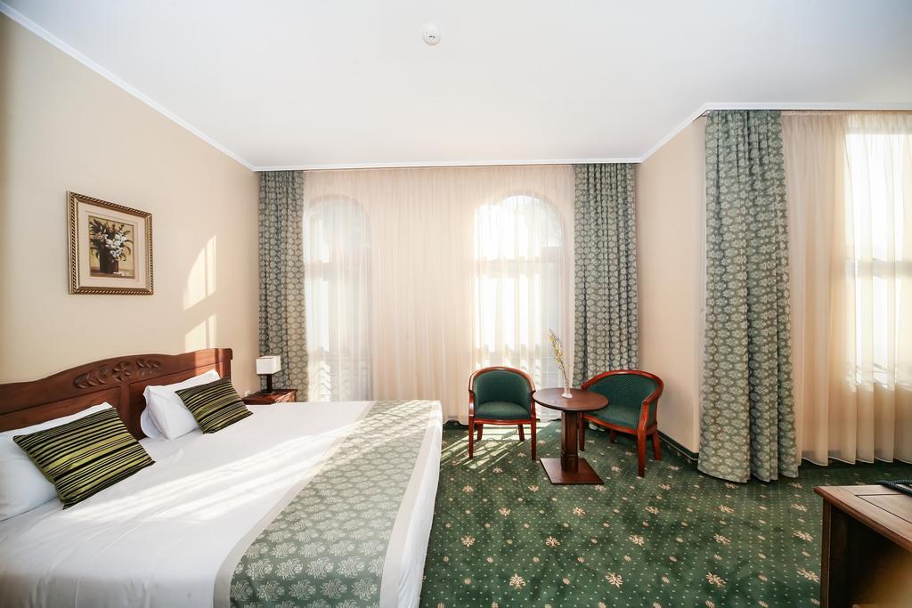 Retro Hotel Haskovo Quarto foto