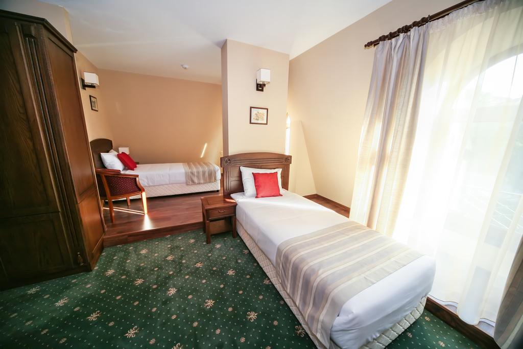 Retro Hotel Haskovo Quarto foto